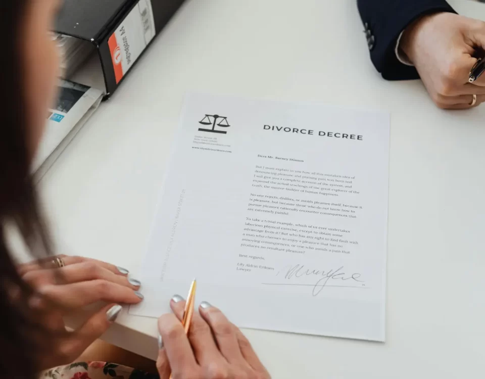 Anlaşmalı boşanma davası protokol örneği, boşanma dilekçesi ve TMK 166/3 uyarınca boşanma şartlarını içeren dava dosyası