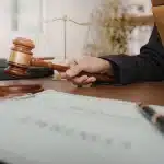 Mirastan Mal Kaçırma (Muris Muvazaası) ve Tapu İptal Tescil Davası 2 İstanbul miras avukatı Muhammet Çoban Hukuk & Danışmanlık rehberliğinde; mirastan mal kaçırma (muris muvazaası), haksız tapu devri ve tapu iptal davası süreçlerini temsil eden hukuki dosya ve adalet tokmağı.