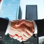 Anonim Şirket Kuruluşu ve Esas Sözleşme Hazırlama: 2026 Kapsamlı Rehber 2 Anonim şirket kuruluşu için gerekli evrakların ve tescil aşamalarının yer aldığı profesyonel infografik şeması.